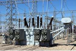 برقدار شدن ۲ هزار و ۳۶۹ کیلومتر خط و بیش از ۱۱ هزار مگاولت آمپر پست انتقال تا تابستان